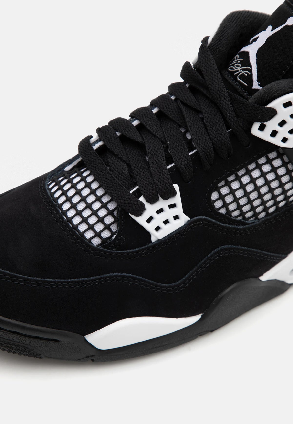 Air Jordan 4 Retro black/white