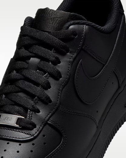 Nike Air Force 1 Black