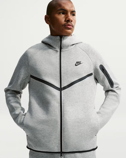 Nike Tech Fleece Jacket – Grey