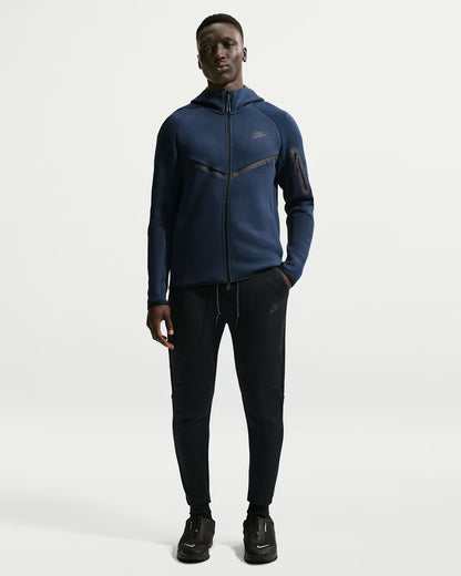 Nike Tech Fleece Joggers – Black