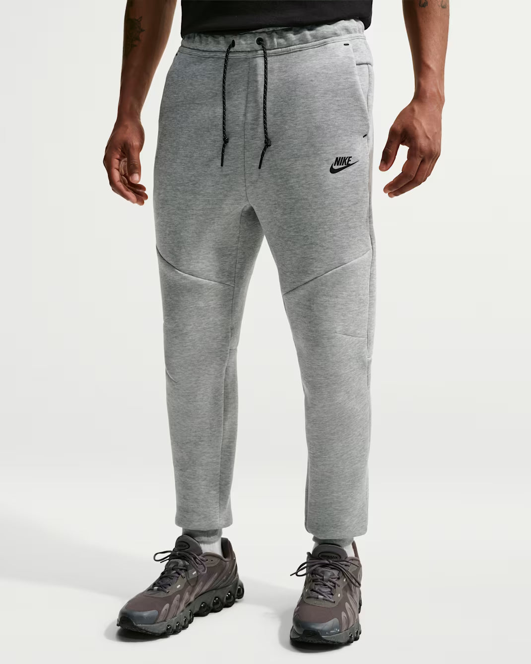 Nike Tech Fleece Joggers – Dark Grey