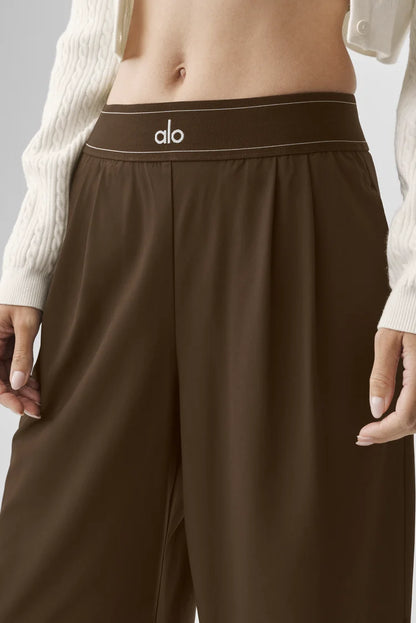 SUIT UP TROUSERS – ALO BROWN
